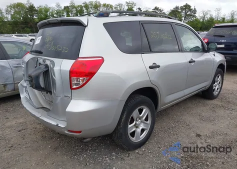 2006 Toyota Rav4 z USA, uszkodzony, nr VIN JTMBD33V465035478